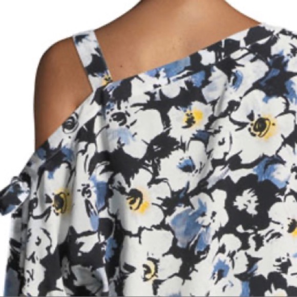 1.State One-Shoulder Floral Blouse - Picture 8 of 8